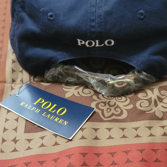 Polo Ralph Lauren Collared Shirt And Hat Set - Picture 12 of 12